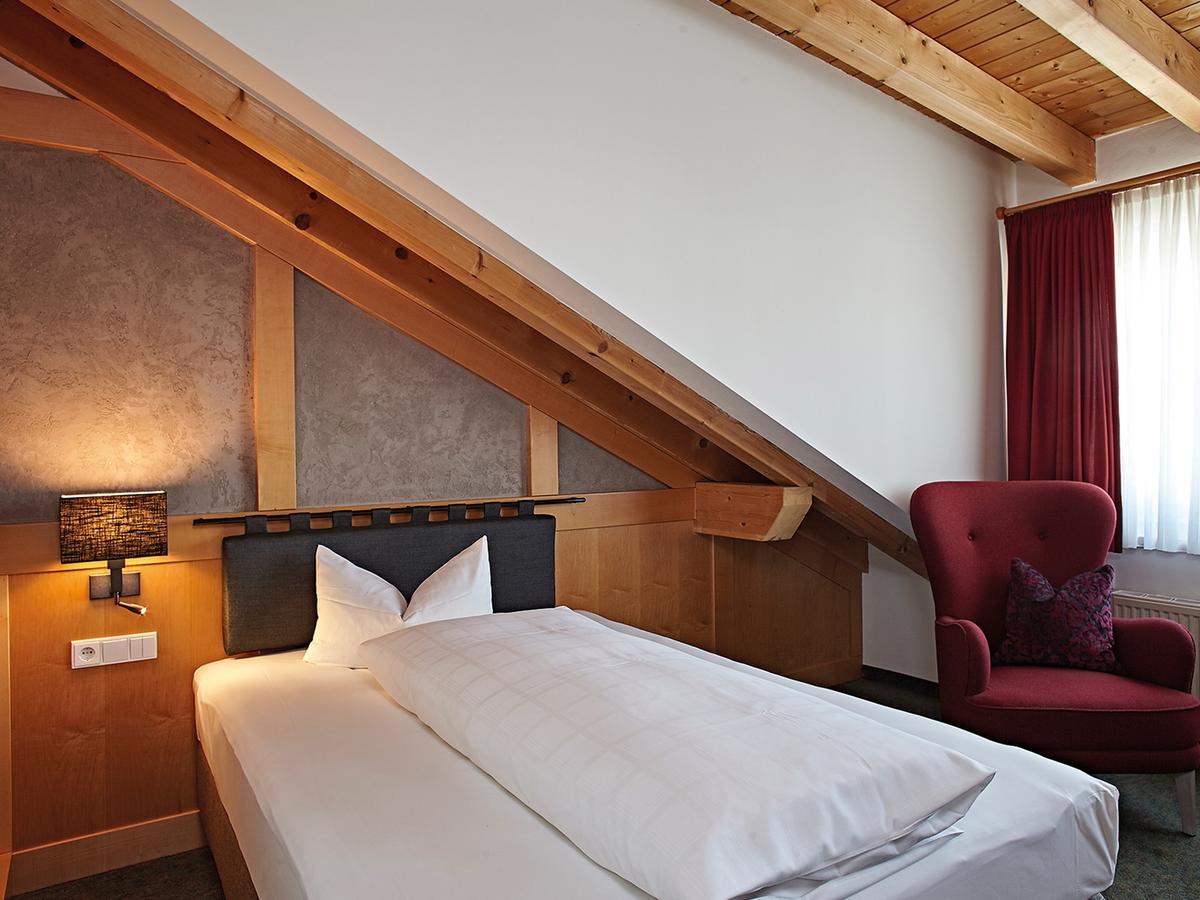 Hotel Die Krone - Immenstadt-Stein Immenstadt im Allgaeu Exterior photo